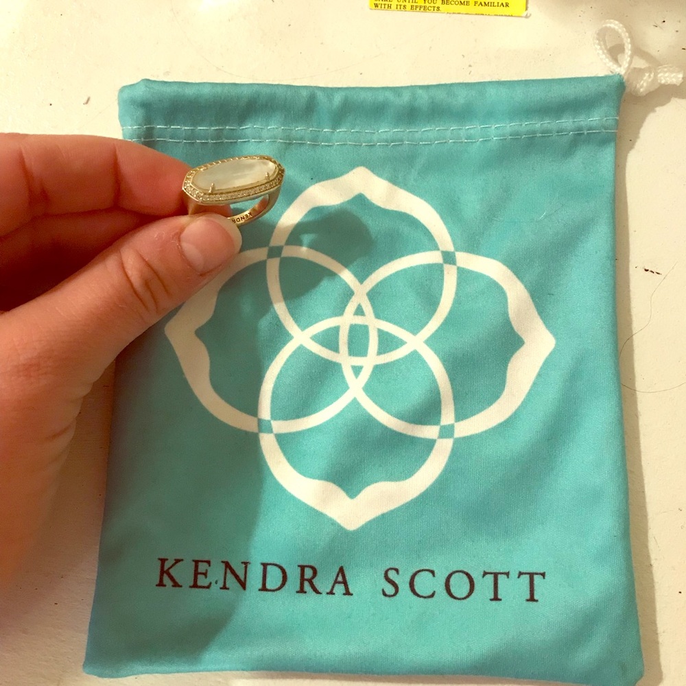 Kendra Scott Arielle Ring